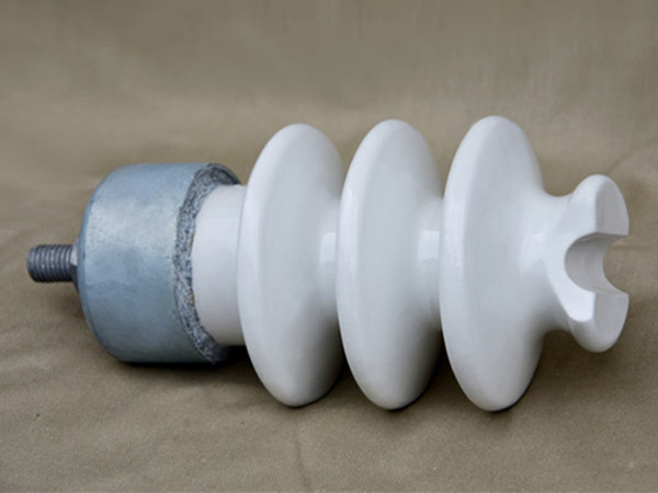 绝缘瓷套低温自催化镀镍铜代银技术